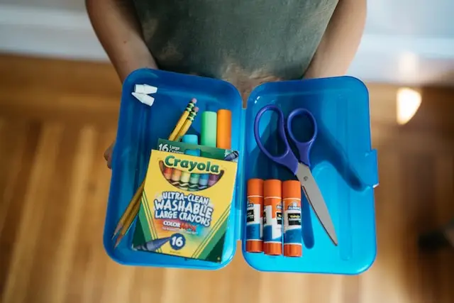 fournitures scolaires